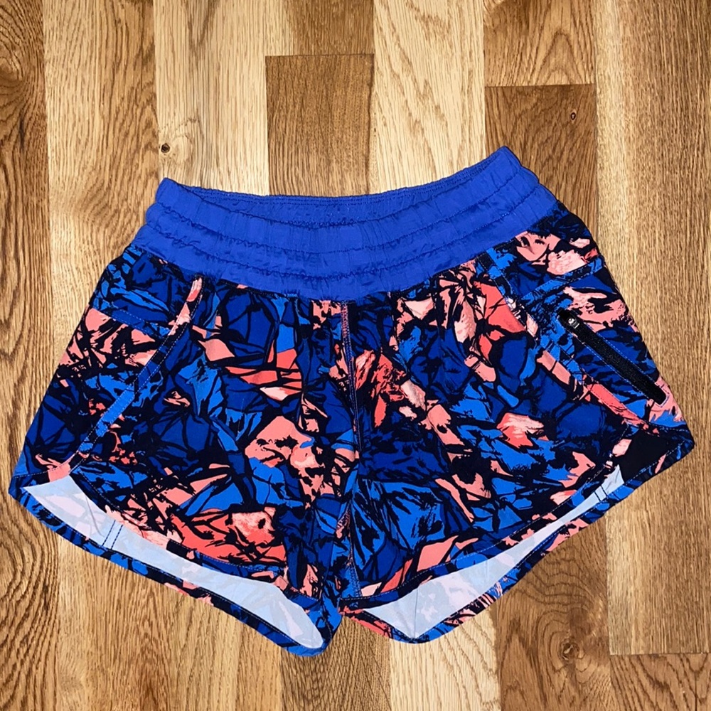Lululemon Tracker Short 6